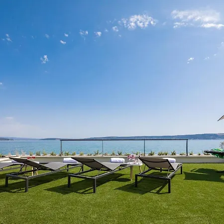 Beachfront Armeria With Pool *
