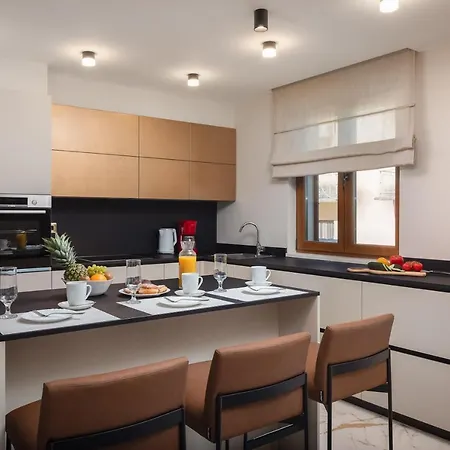 Beachfront Armeria With Pool Villa Kaštela