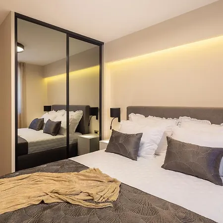 Villa Beachfront Armeria With Pool *