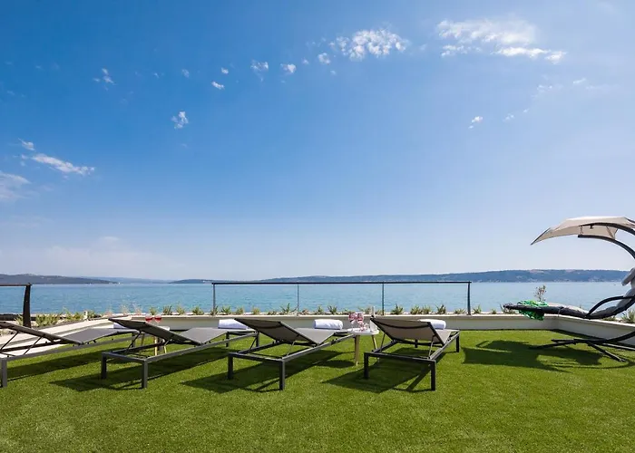 Beachfront Armeria With Pool *