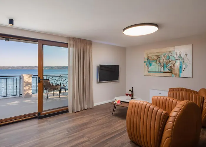 Beachfront Armeria With Pool