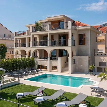 Beachfront Armeria With Pool Villa Kastela
